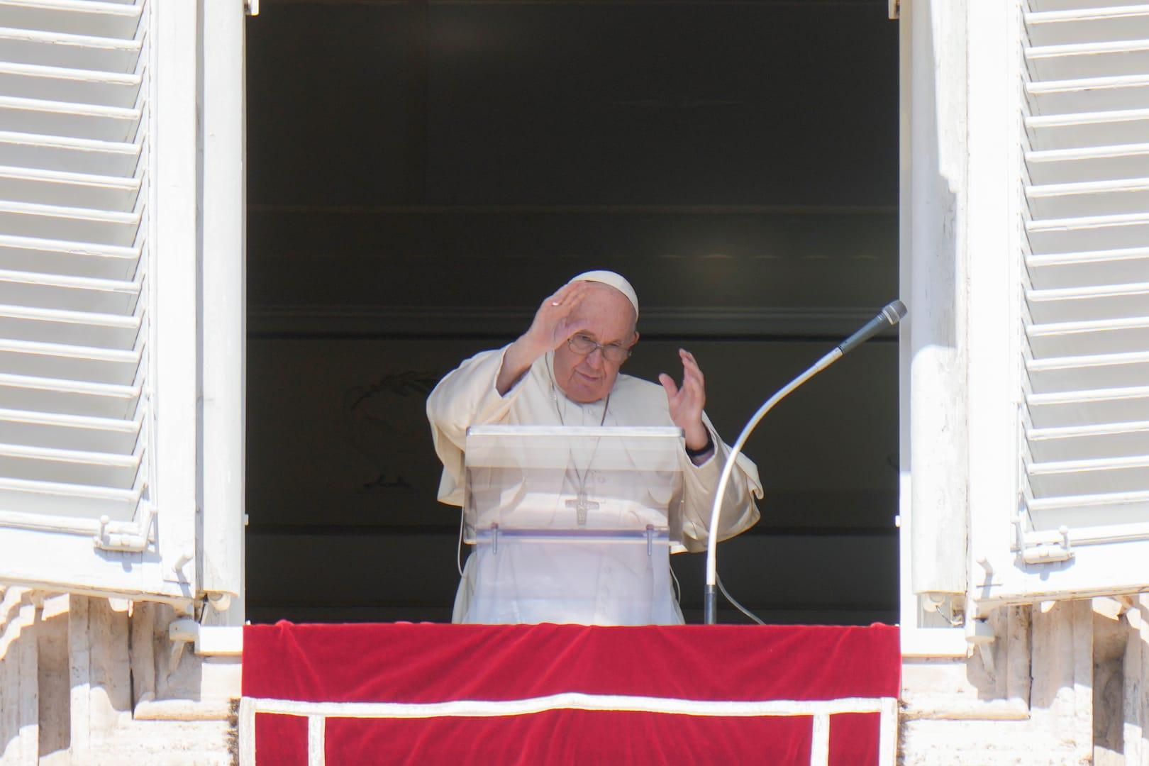 Pope warns of nuclear war risk; appeals to Putin on Ukraine