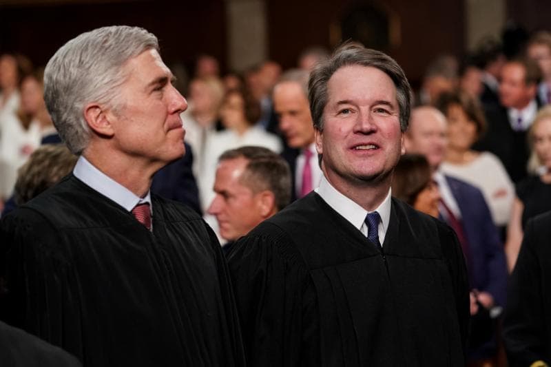 Supreme Court blocks law regulating Louisiana abortion doctors