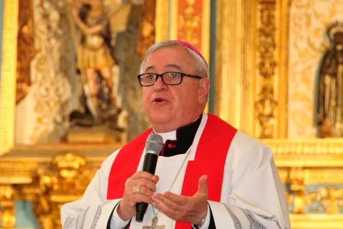 Pope accepts resignation of Peru bishop linked to scandal-plagued group